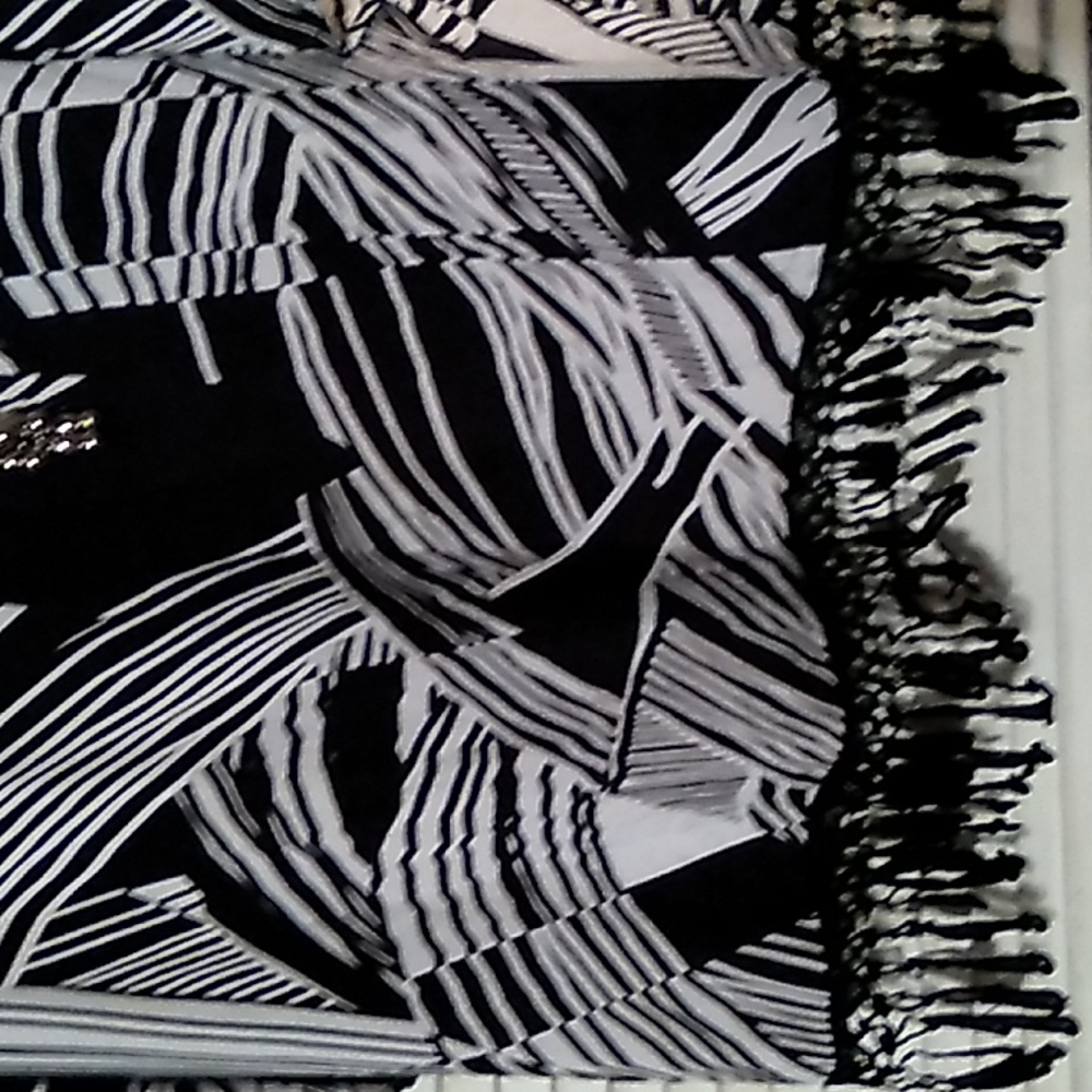 Avenue Lightweight top. 18/20 NWT - Picture 13 of 16